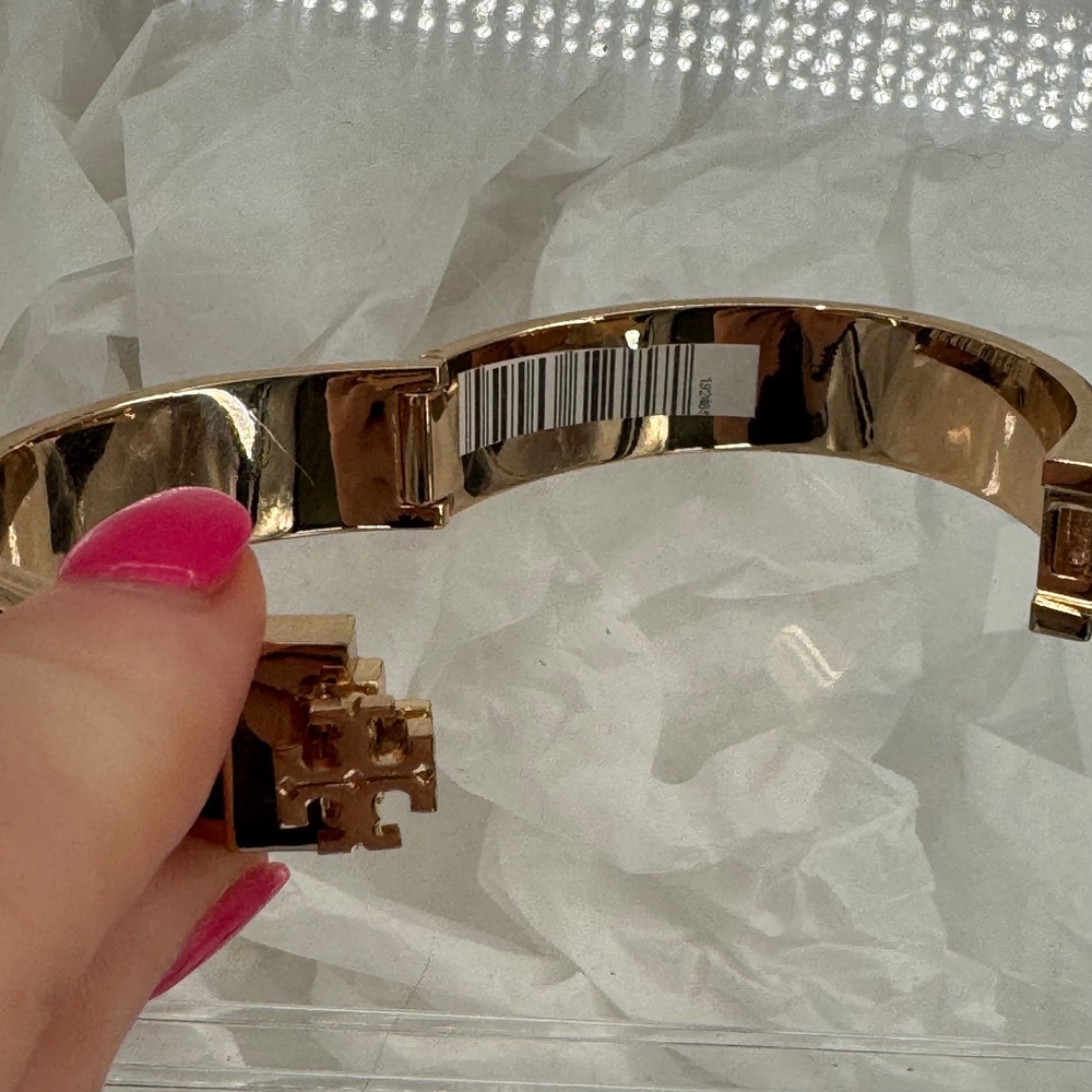 Tory Burch Kira Enameled Bangle Bracelet Navy Gold Logo Hinge Clasp 6.5 Inch - Picture 2 of 3
